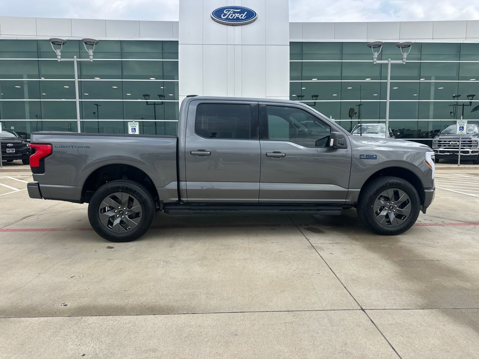 New 2025 Ford F150 Lightning Flash image 6