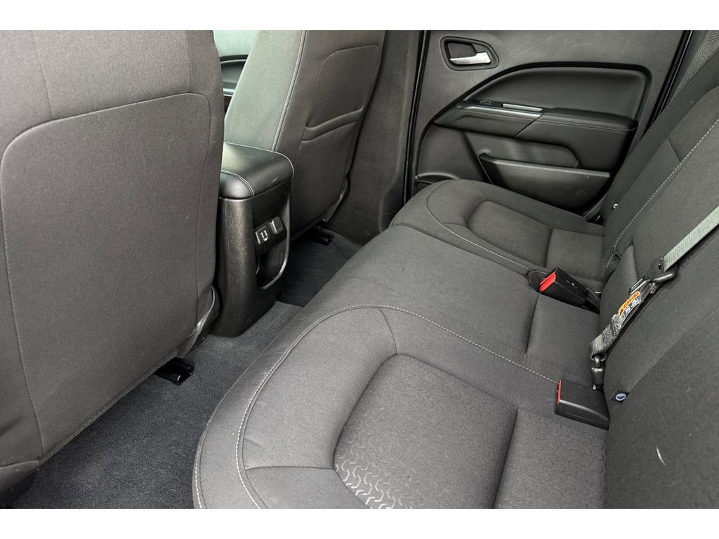 Used 2020 GMC Canyon SLE image 13