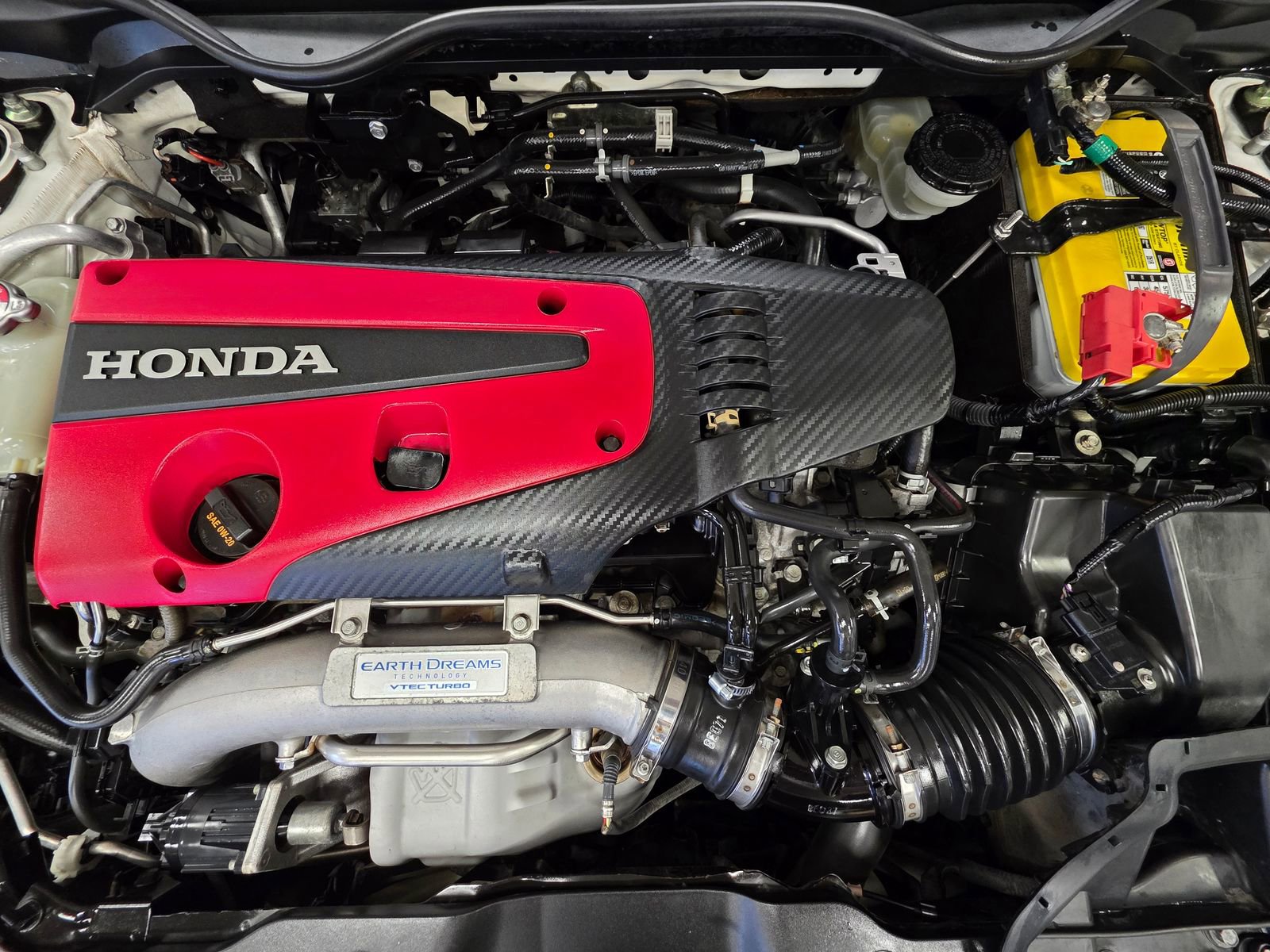Used 2018 Honda Civic Type R image 3