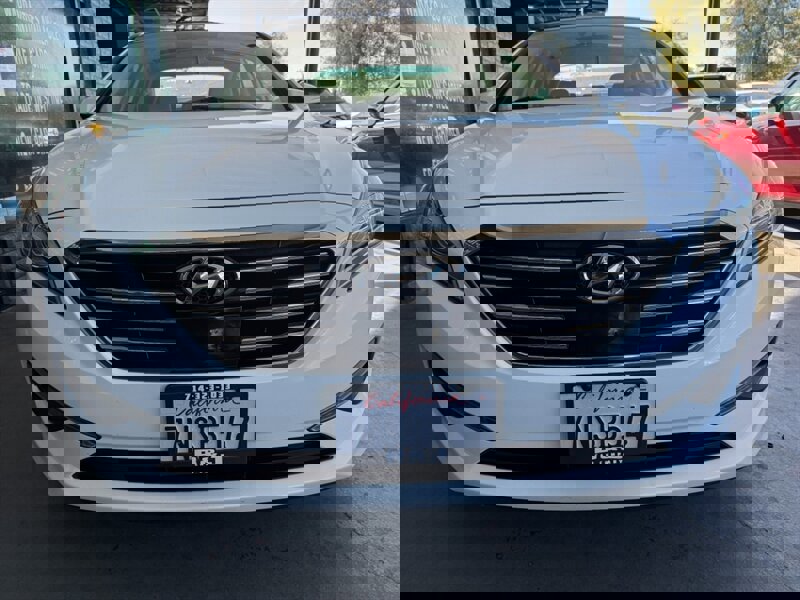 Used 2015 Hyundai Sonata Limited w/ Option Group 06 image 11