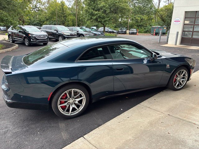 Used 2024 Dodge Charger Daytona Scat Pack w/ Plus Group AWD/4WD image 9