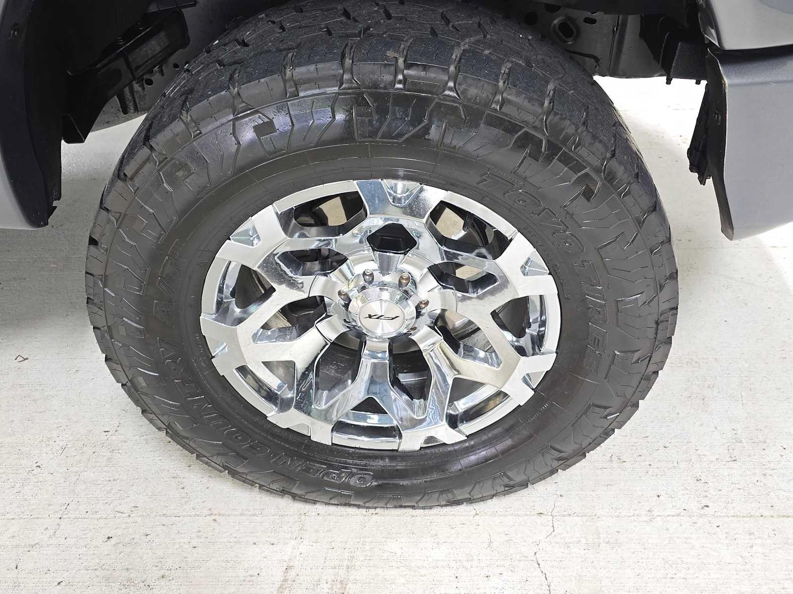 Used 2022 Ford F150 Lariat w/ Equipment Group 502A High AWD/4WD image 9