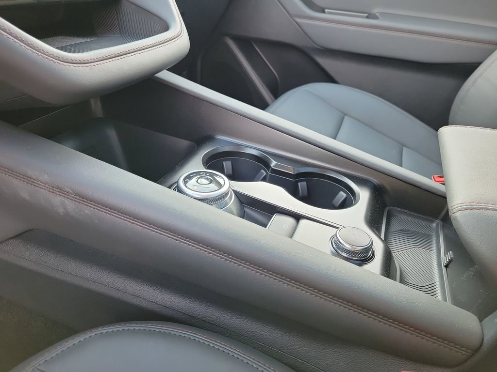 New 2026 Ford Explorer Active w/ Active Comfort Package image 29