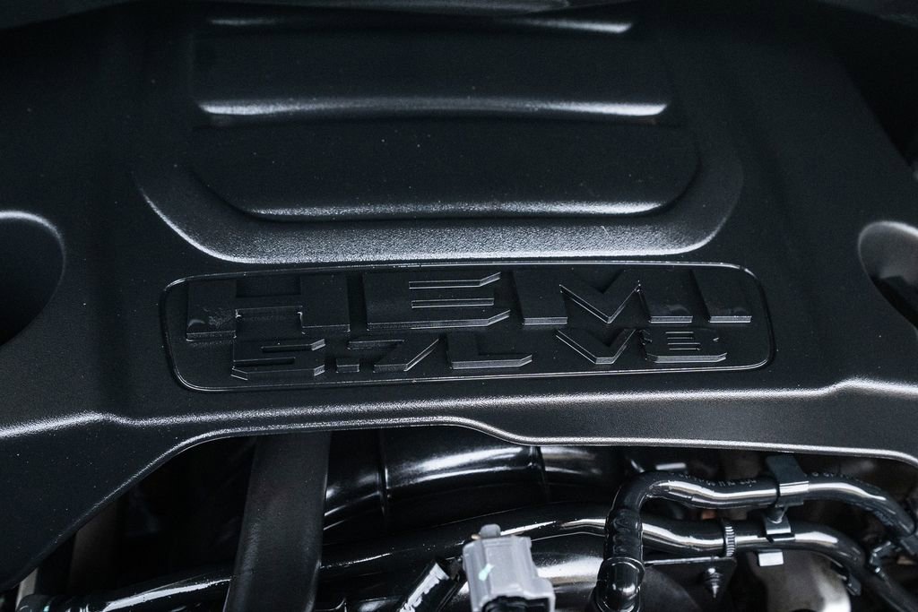 Used 2019 RAM 1500 Limited image 40