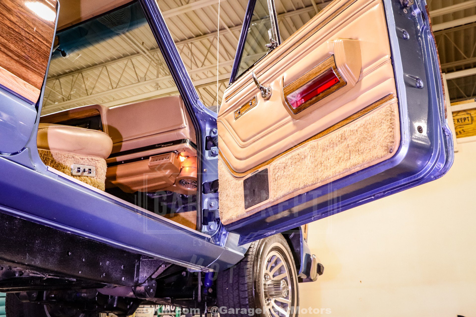 Used 1987 Jeep Grand Wagoneer AWD/4WD image 64