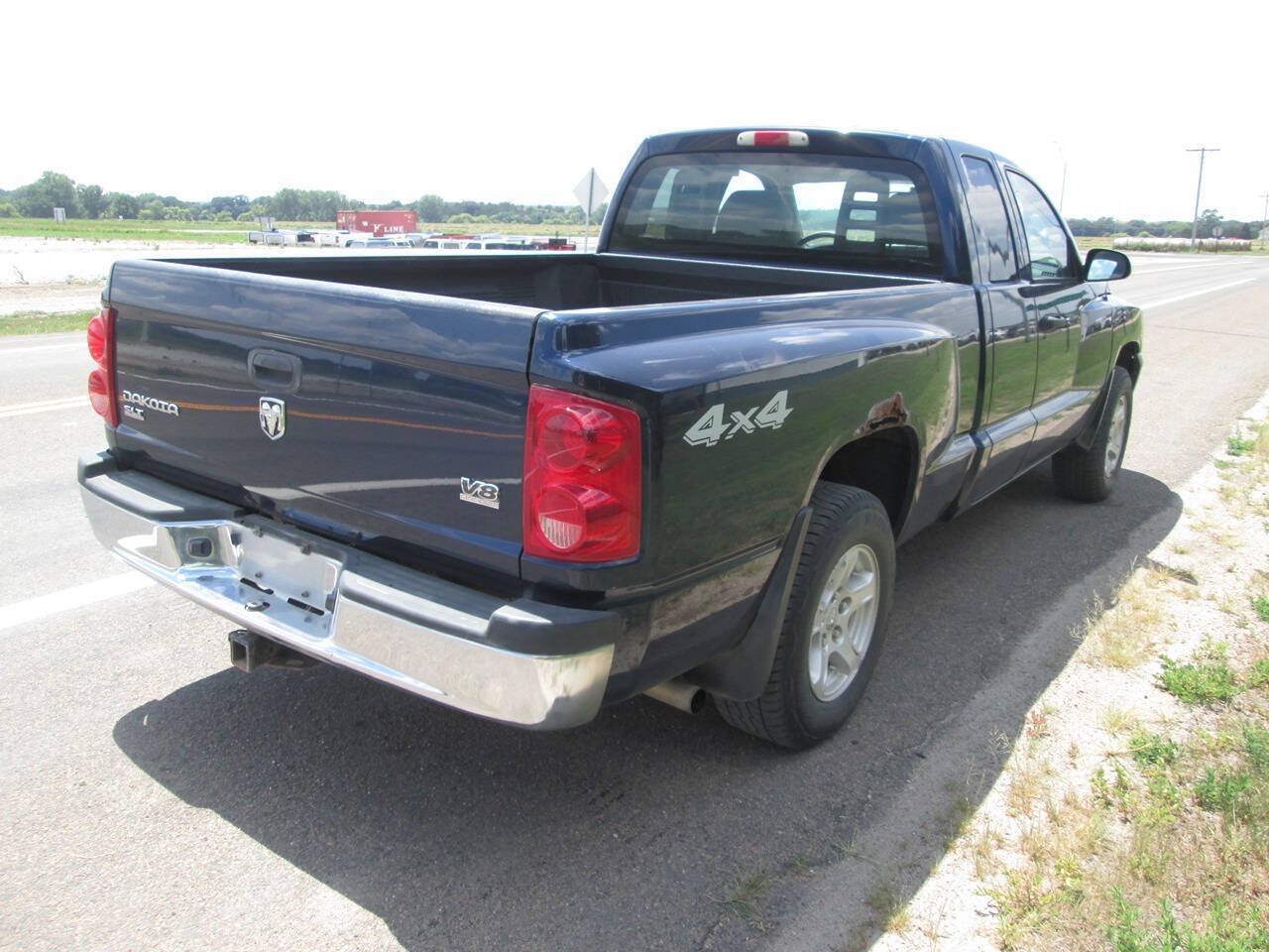 Used 2005 Dodge Dakota SLT AWD/4WD image 6