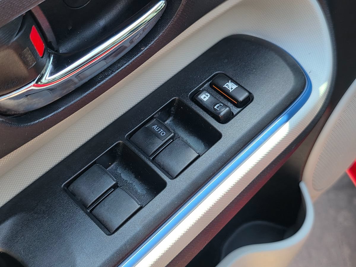 Used 2012 Toyota Prius C Two FWD image 27