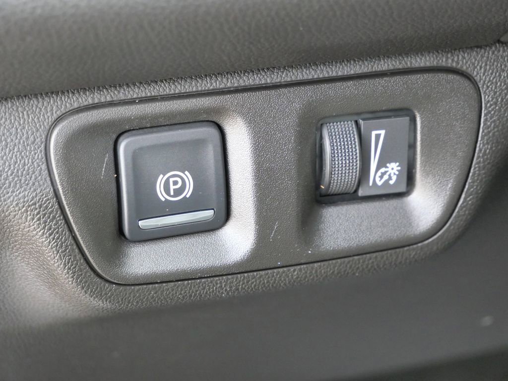 Used 2017 GMC Acadia SLT image 36