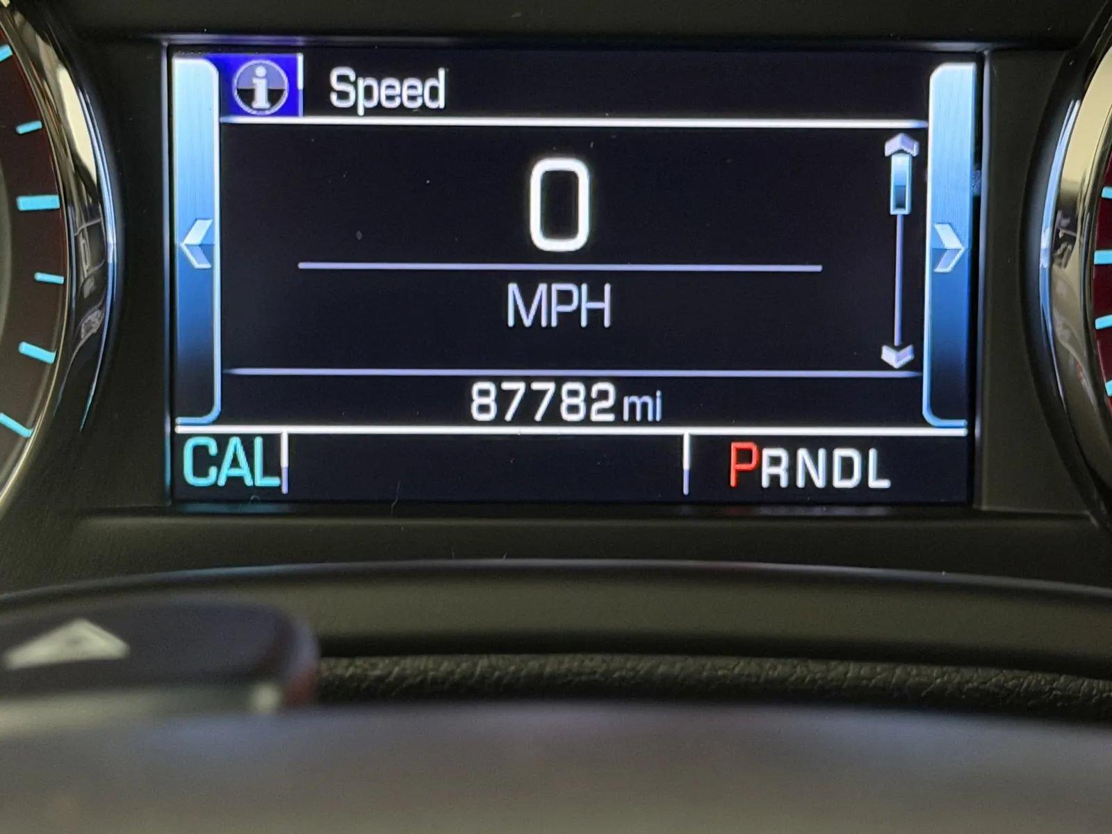 Used 2018 Chevrolet Tahoe Premier AWD/4WD image 13