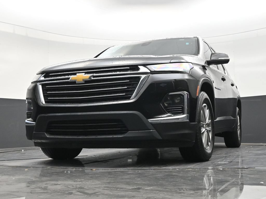 Used 2023 Chevrolet Traverse LT FWD image 27