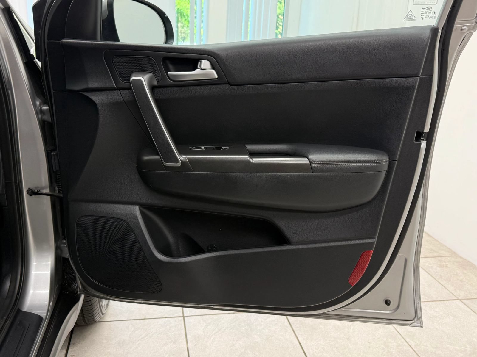 Used 2022 Kia Sportage LX AWD/4WD image 23