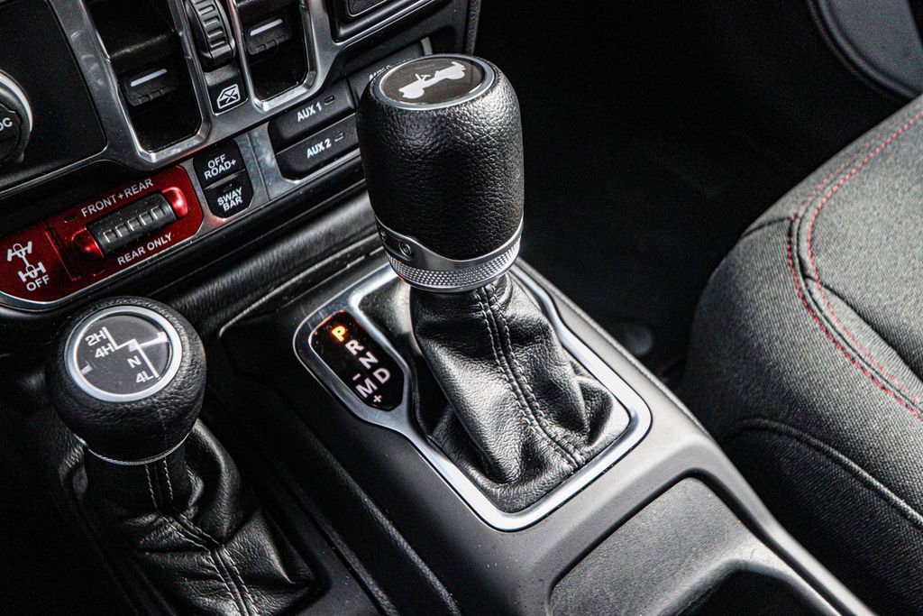 Used 2024 Jeep Wrangler Unlimited Rubicon image 39