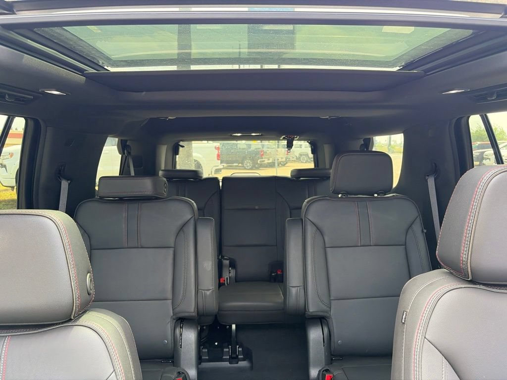 Used 2024 Chevrolet Tahoe RST w/ Luxury Package RWD image 21