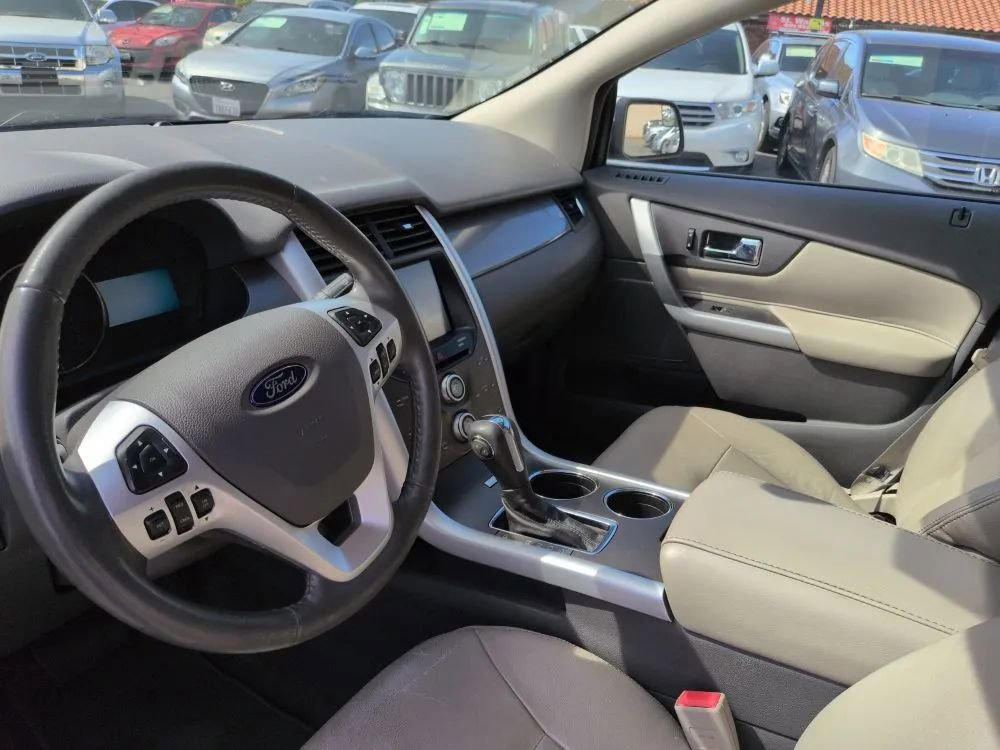 Used 2014 Ford Edge SEL w/ Equipment Group 205A image 32