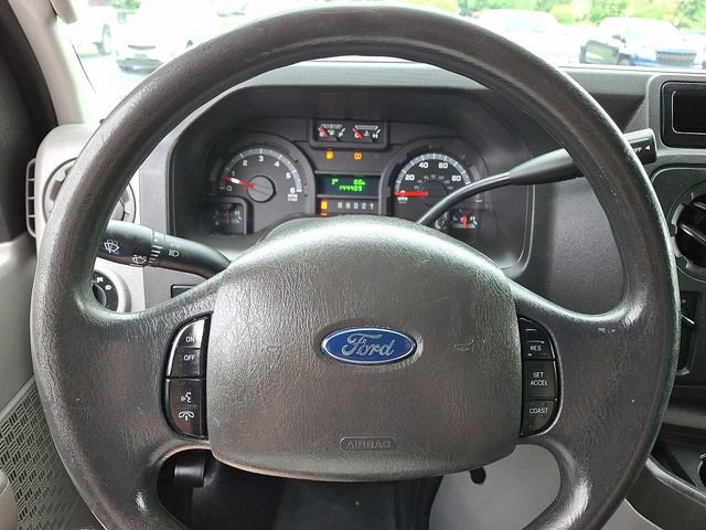 Used 2014 Ford E-150 and Econoline 150 w/ Power Group RWD image 19