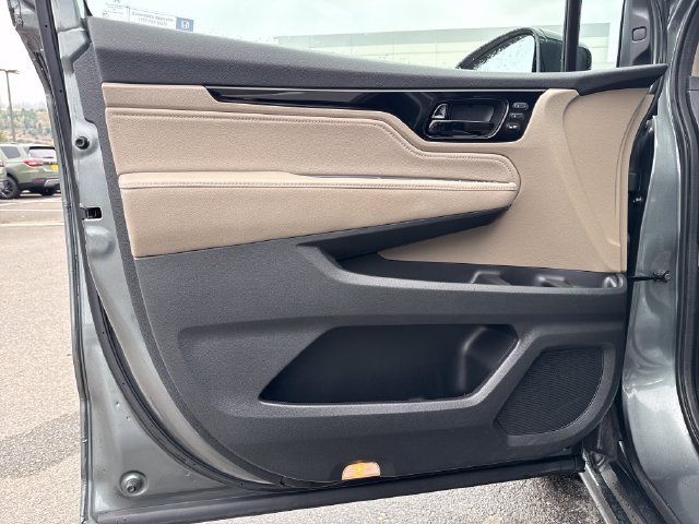 Used 2018 Honda Odyssey Elite image 18