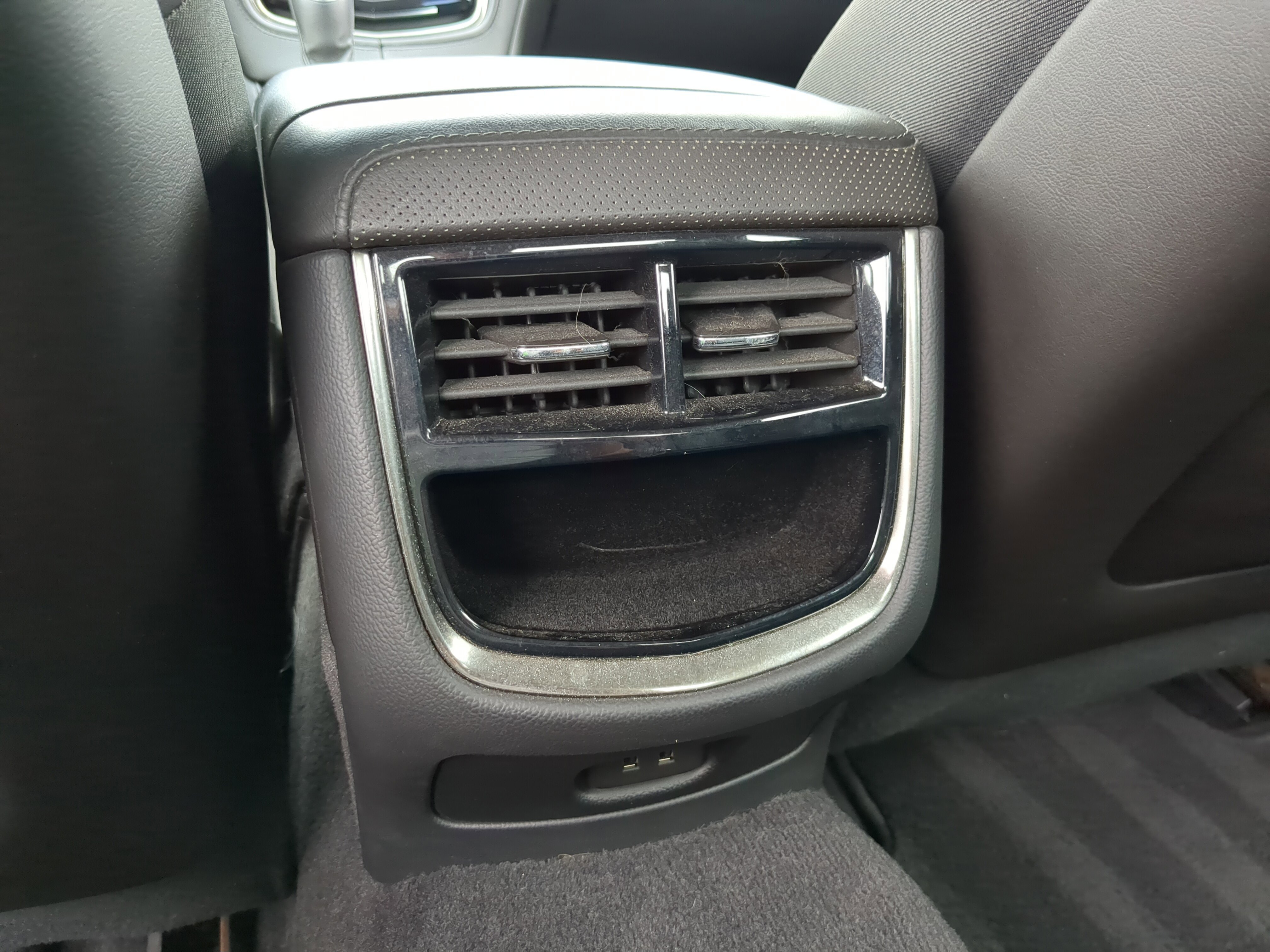 Used 2019 Cadillac CTS Luxury image 16