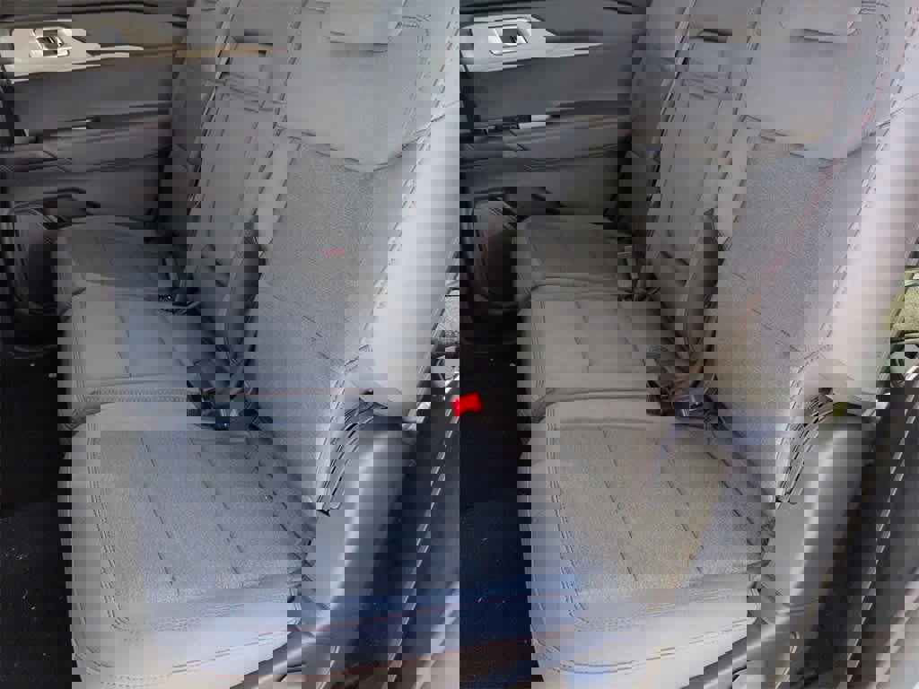 New 2026 Ford Explorer Active image 20