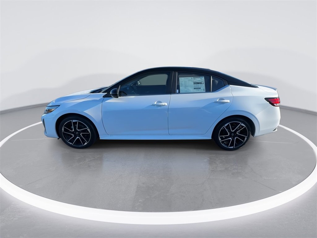 New 2025 Nissan Sentra SR image 5