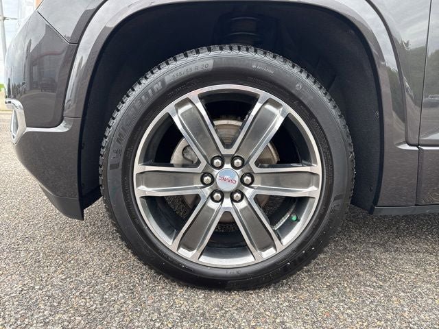 Used 2018 GMC Acadia Denali w/ Technology Package AWD/4WD image 6
