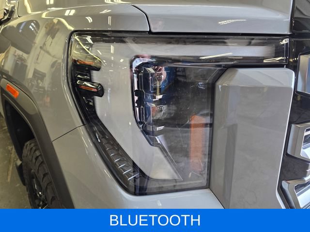 Used 2024 GMC Sierra 3500 AT4 w/ AT4 Premium Plus Package AWD/4WD image 5