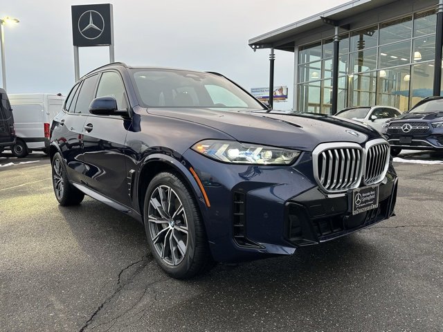 Used 2024 BMW X5 xDrive40i w/ M Sport Package