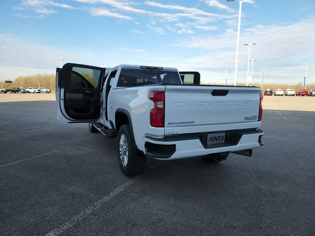Used 2022 Chevrolet Silverado 2500 High Country w/ Technology Package image 29
