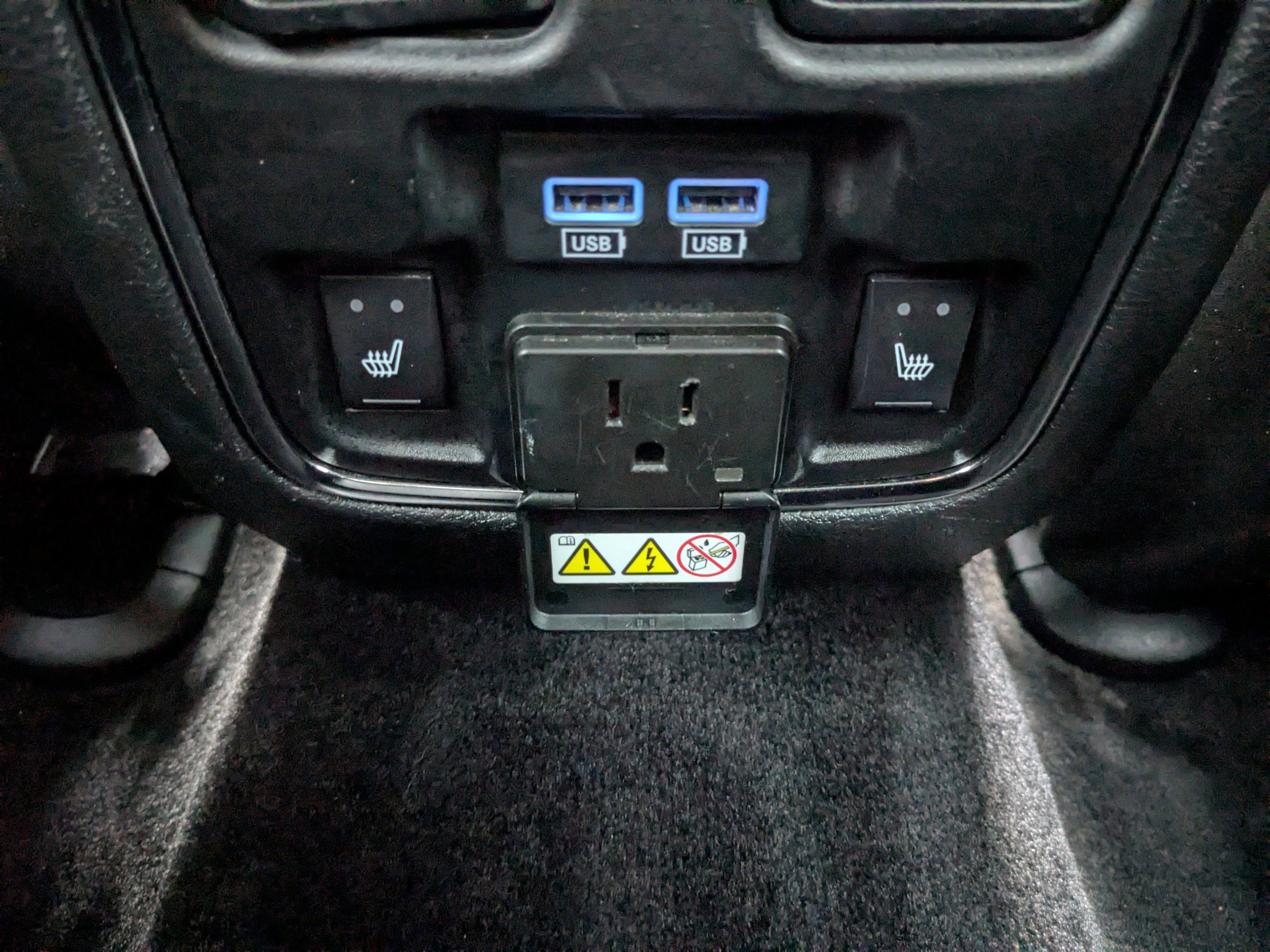 Used 2019 Jeep Grand Cherokee Overland RWD image 17