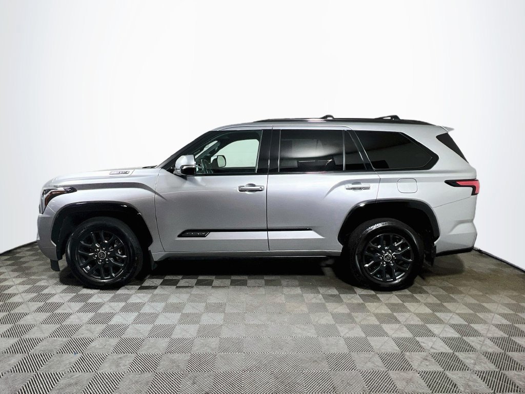 Certified 2023 Toyota Sequoia Platinum AWD/4WD image 4