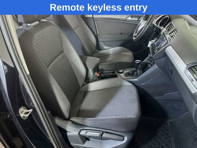 Used 2021 Volkswagen Tiguan S image 14