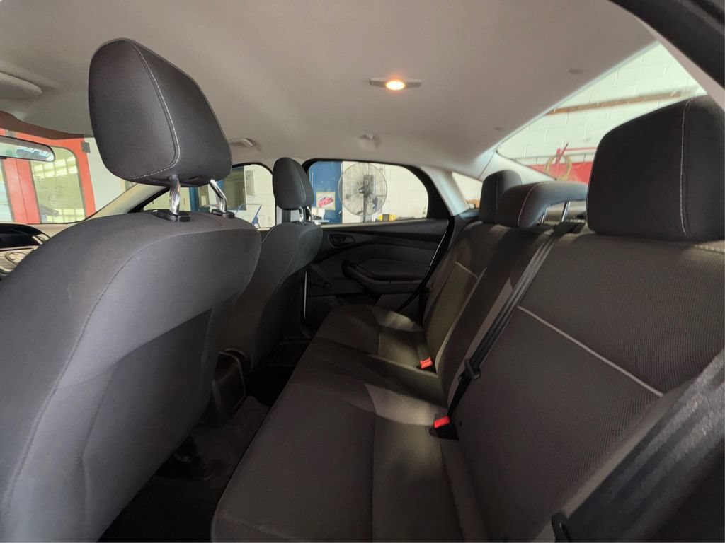 Used 2013 Ford Focus S FWD image 10