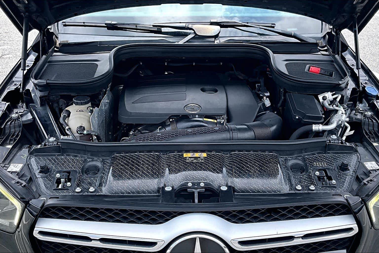 Used 2020 Mercedes-Benz GLE 350 4MATIC image 32