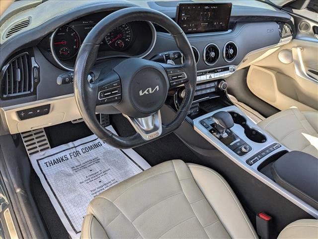 Used 2022 Kia Stinger GT2 image 10