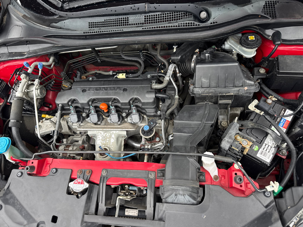 Used 2016 Honda HR-V EX image 35