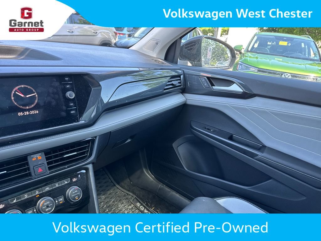 Used 2024 Volkswagen Taos SEL AWD/4WD image 15