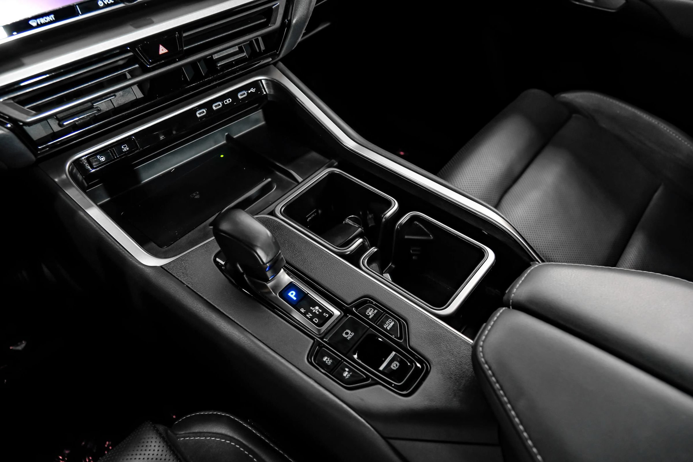 Used 2024 Lexus TX 550h AWD Plug-In Hybrid w/ Technology Package image 33