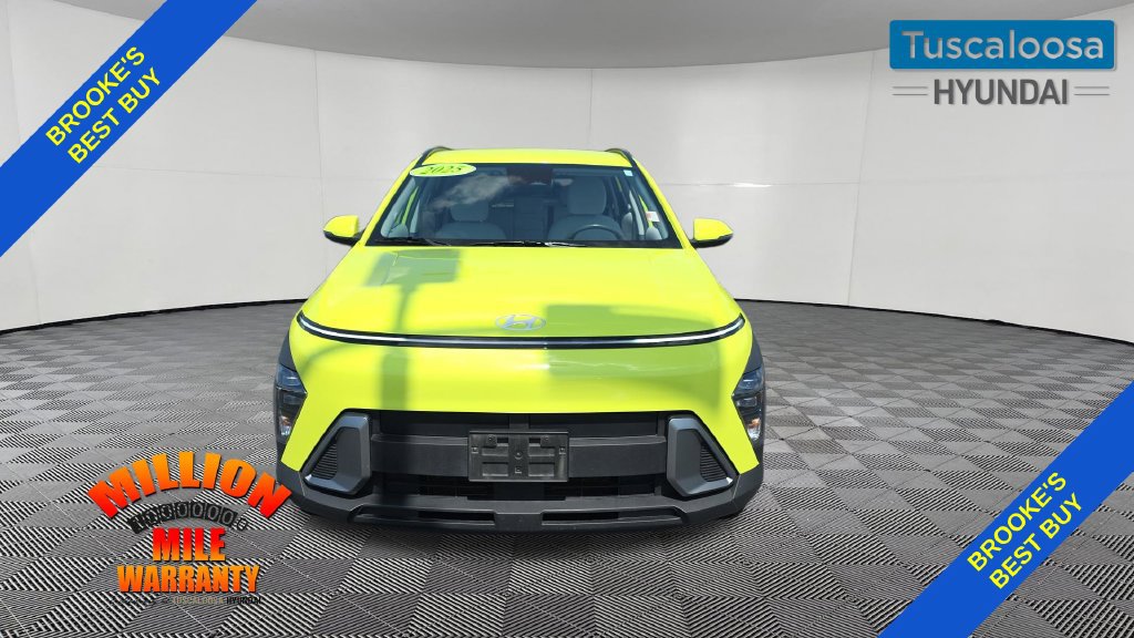 Used 2025 Hyundai Kona SEL AWD/4WD image 2