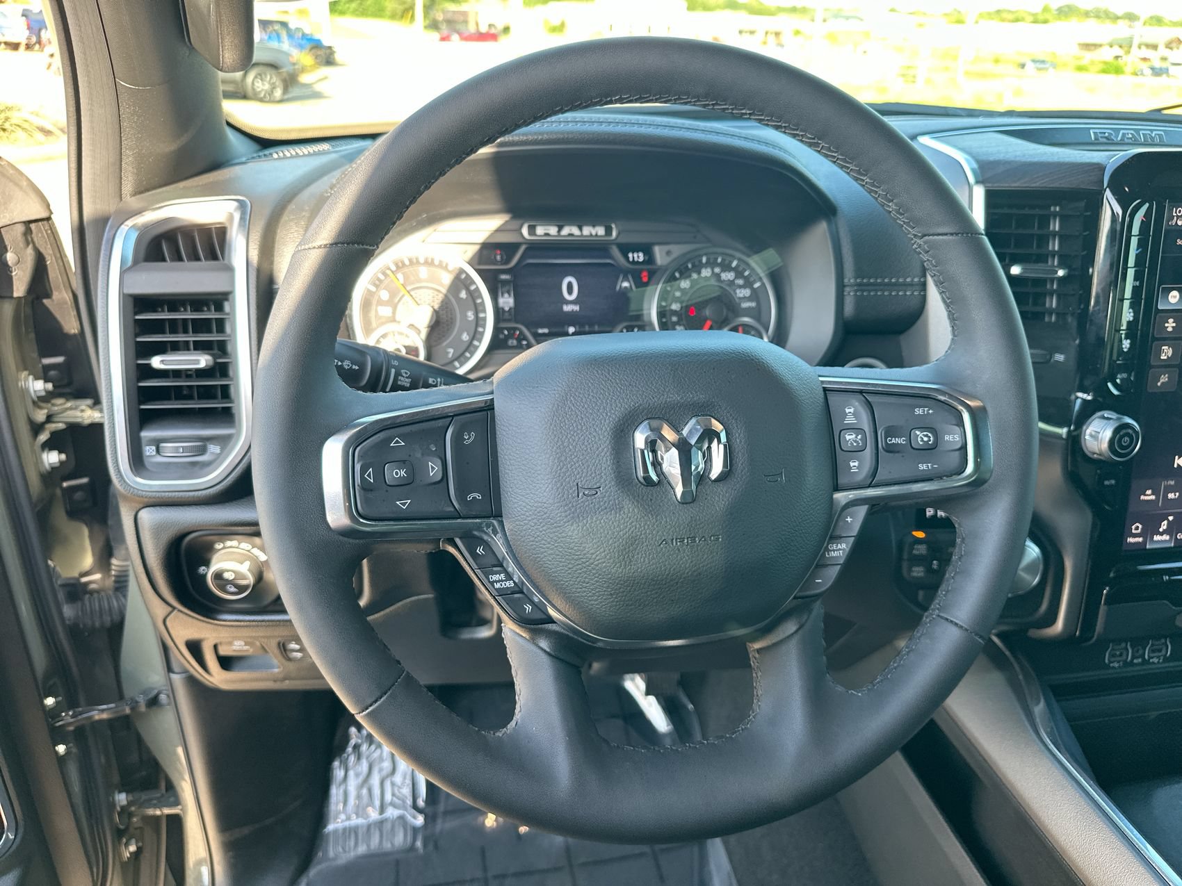 Used 2026 RAM 1500 Laramie AWD/4WD image 14