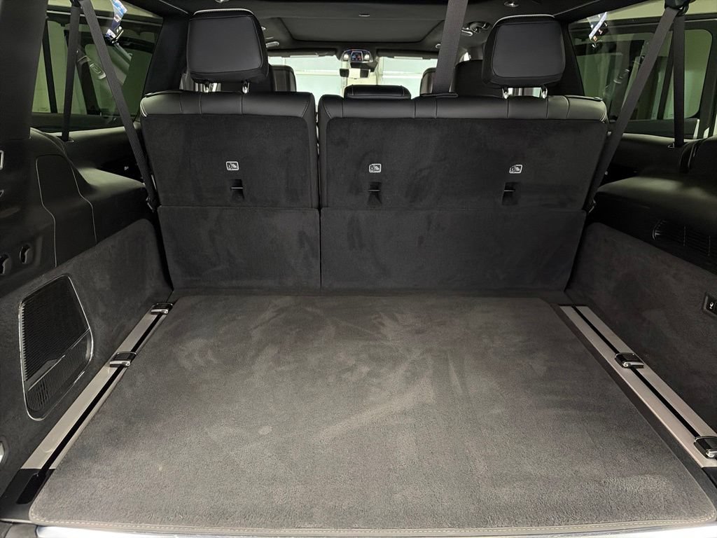 Certified 2024 Jeep Grand Wagoneer L Series II w/ Quick Order Packagew 28T AWD/4WD image 17