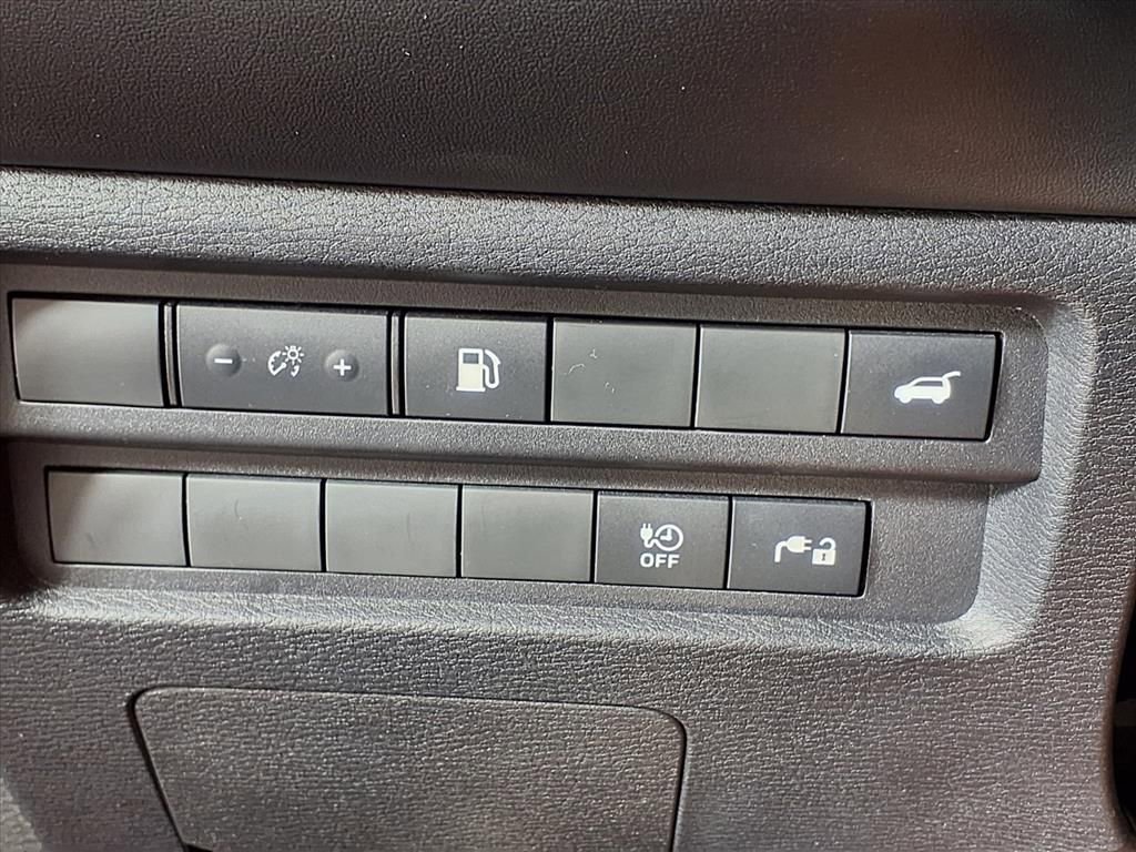 Used 2024 Mitsubishi Outlander SE image 25
