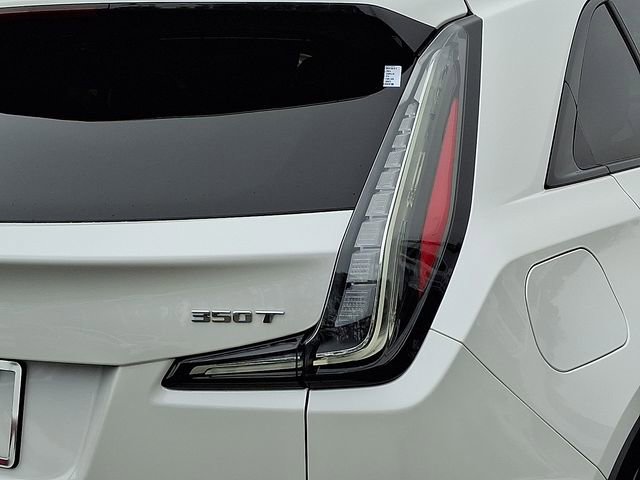 Used 2024 Cadillac XT4 Sport w/ Cold Weather Package image 12