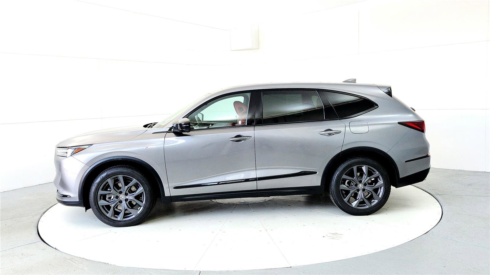 Used 2023 Acura MDX A-Spec AWD/4WD image 3