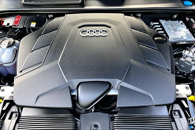 Used 2026 Audi Q8 Premium Plus AWD/4WD image 31