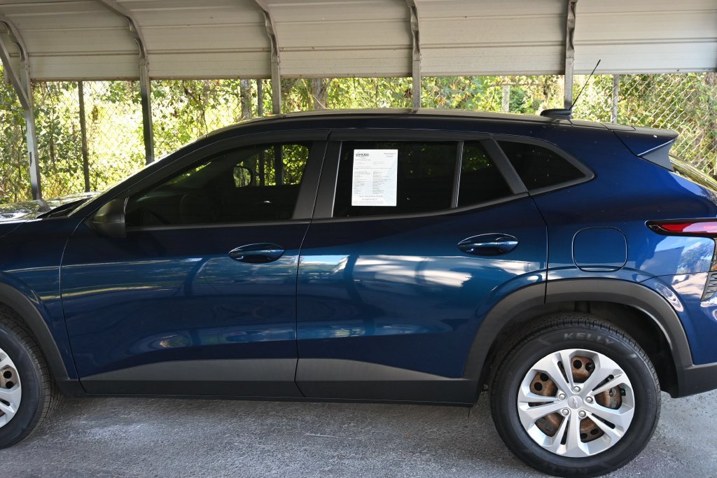 Certified 2024 Chevrolet Trax LS FWD image 4