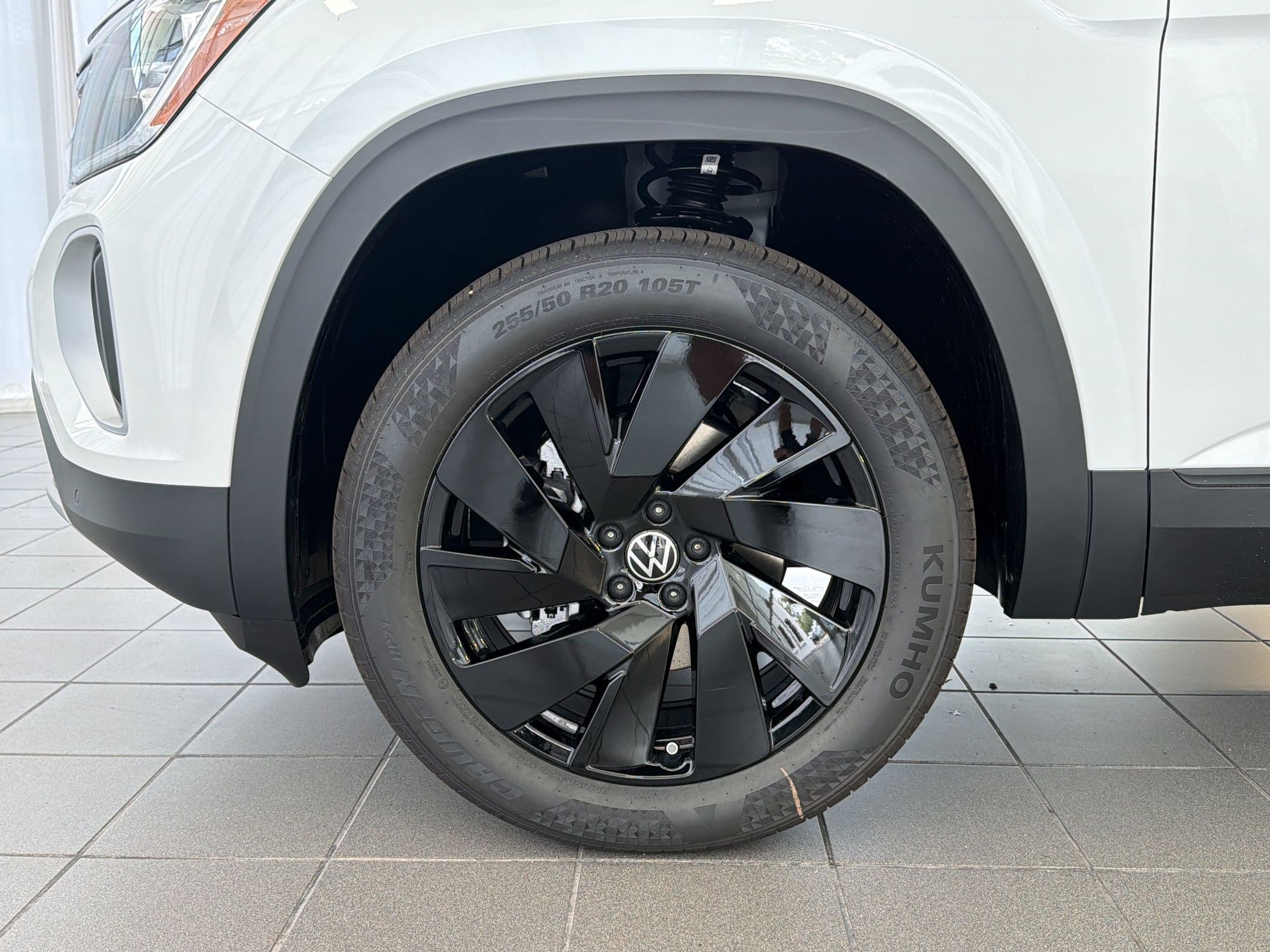 New 2026 Volkswagen Atlas SE FWD image 12