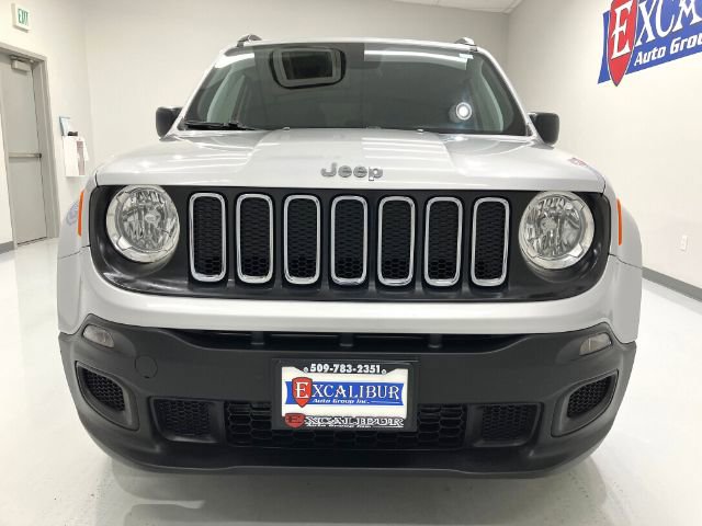 Used 2018 Jeep Renegade Sport w/ Power & Air Group image 2