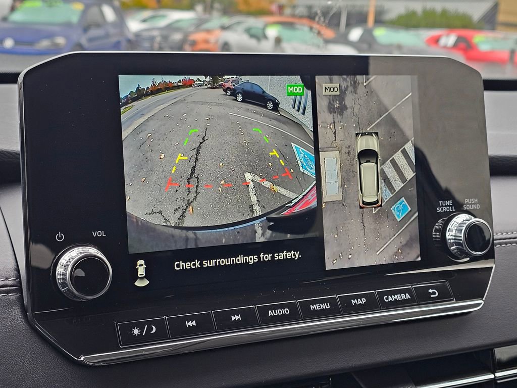 New 2025 Mitsubishi Outlander SE image 10