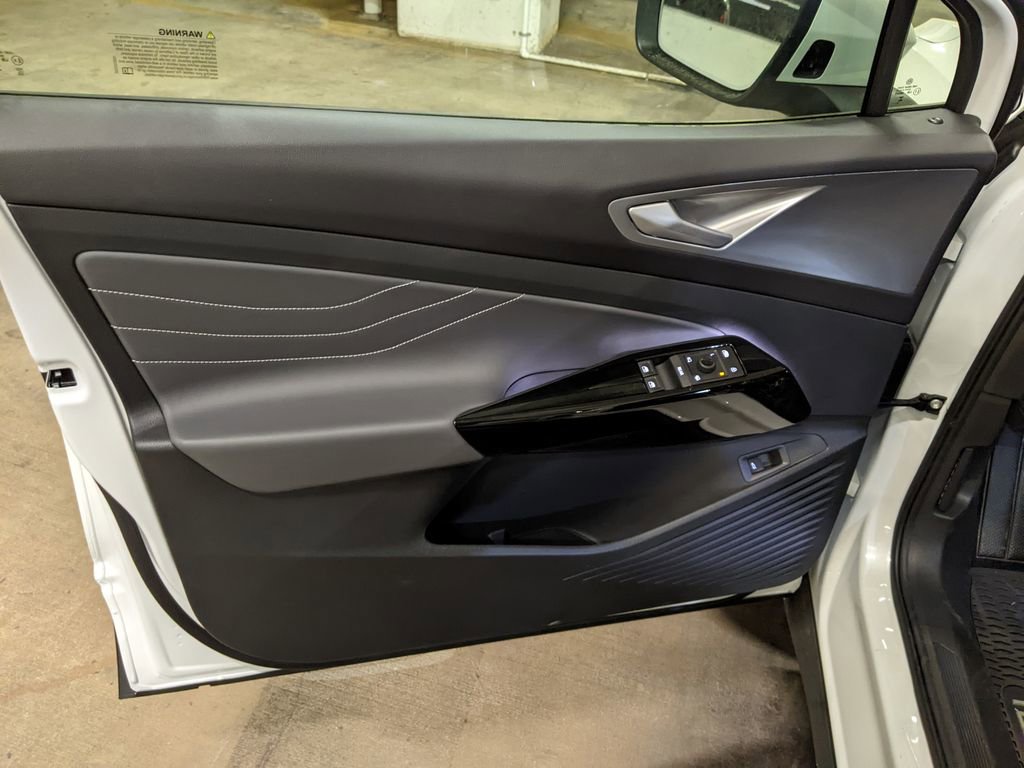 New 2026 Volkswagen ID.4 Pro S Plus AWD/4WD image 9