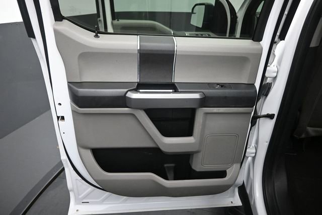 Used 2019 Ford F150 XLT w/ Trailer Tow Package AWD/4WD image 16