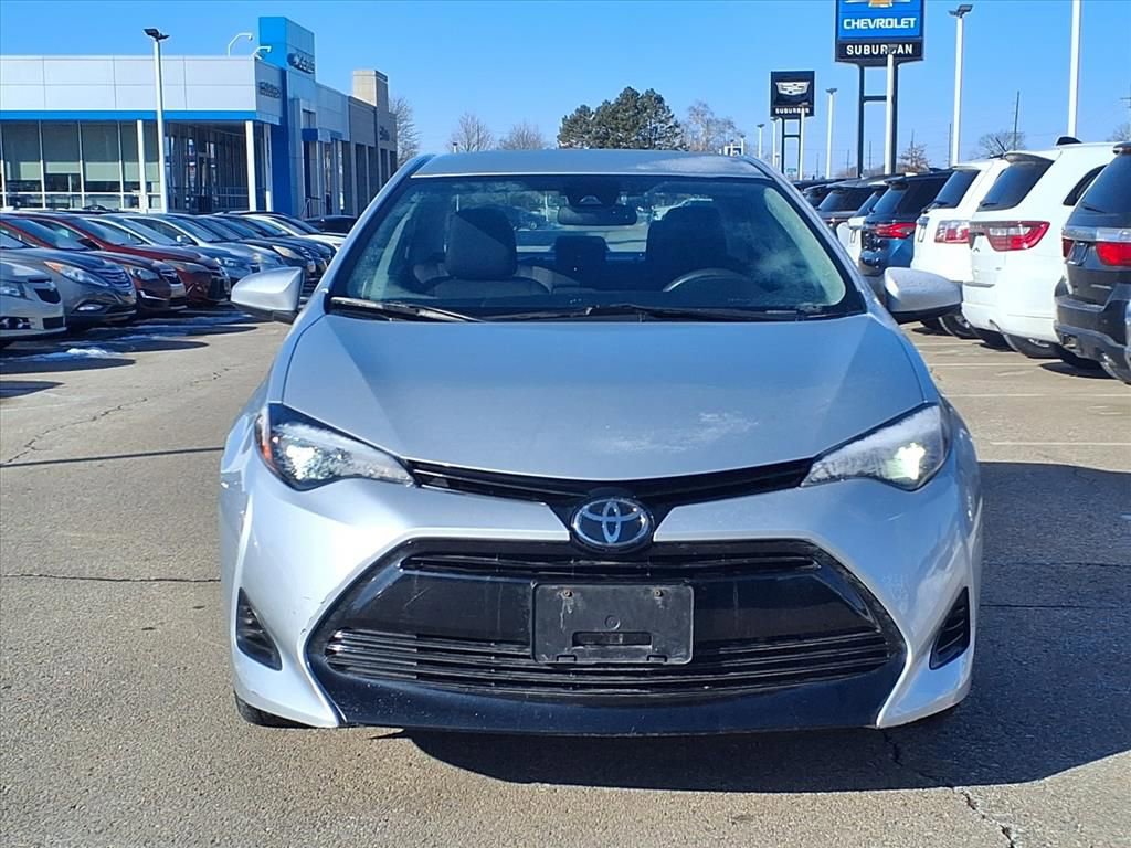 Used 2019 Toyota Corolla L image 2